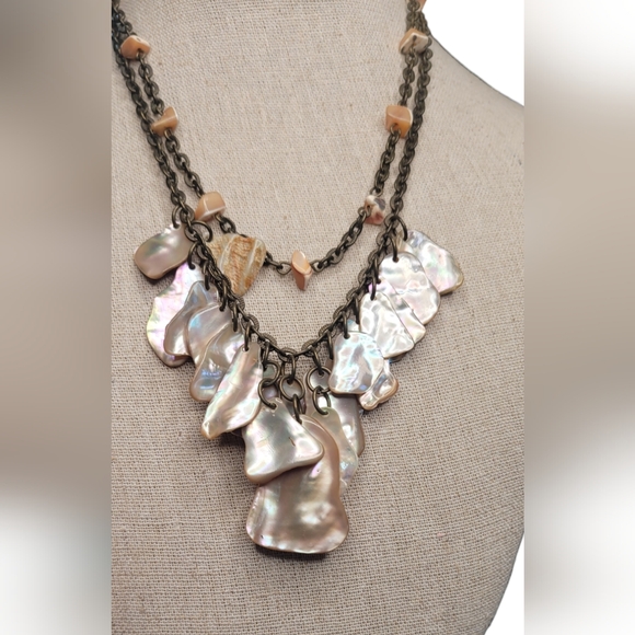Vintage Abalone Shell Necklace - Picture 3 of 16